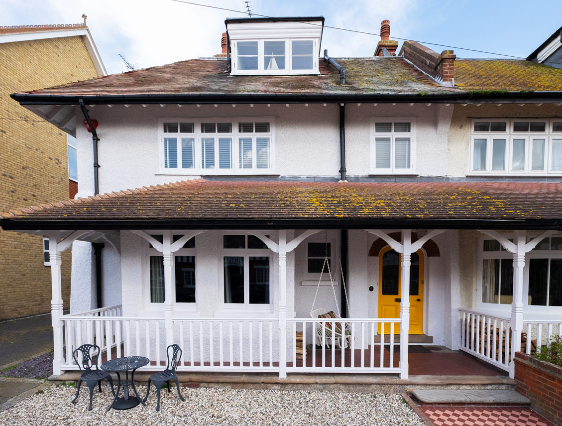 DICKENS ROAD Tom Gold Photography